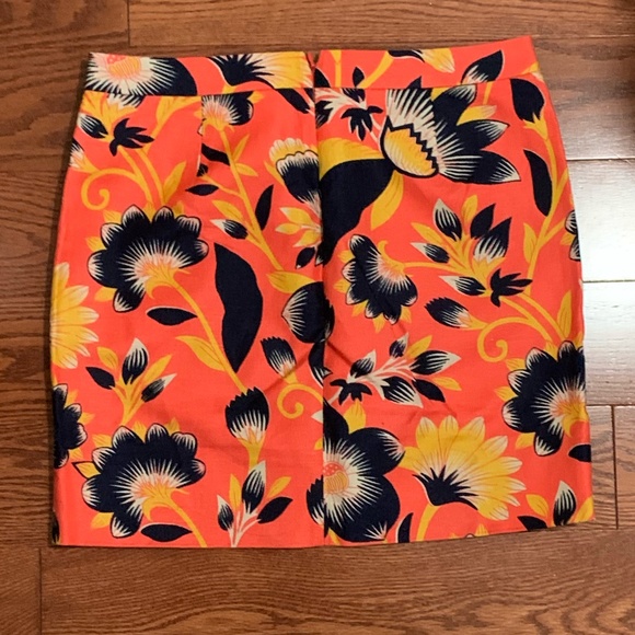 J.Crew Floral Skirt - Picture 2 of 3